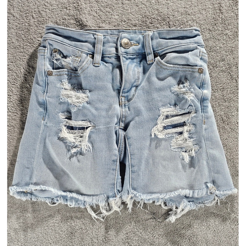 American Eagle The Dream Short Midi Distressed Denim Shorts Light Wash Size 000
